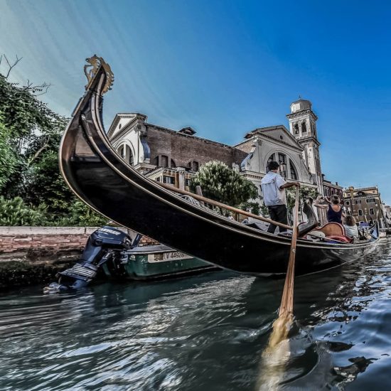 artandho venice gondola ride